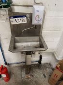 Hygienox Stainless Steel Knee Operated Sink, approx. 500mm x 350mmPlease read the following