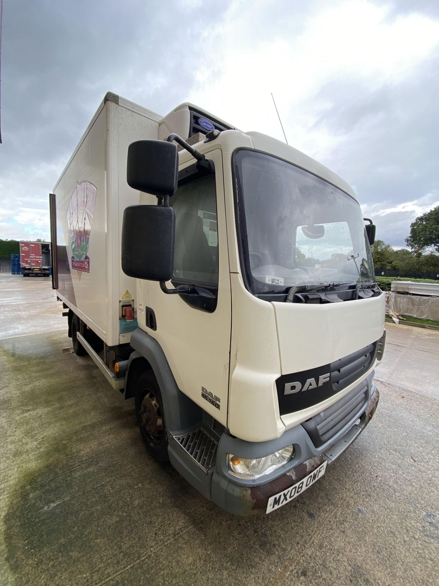 DAF LF 45.160 DIESEL REFRIGERATED RIGID TRUCK, registration no. MX08 OWF, date first registered 06/ - Image 2 of 8