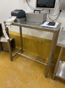 Stainless Steel Bench, approx. 950mm x 500mmPlease read the following important notes:- ***