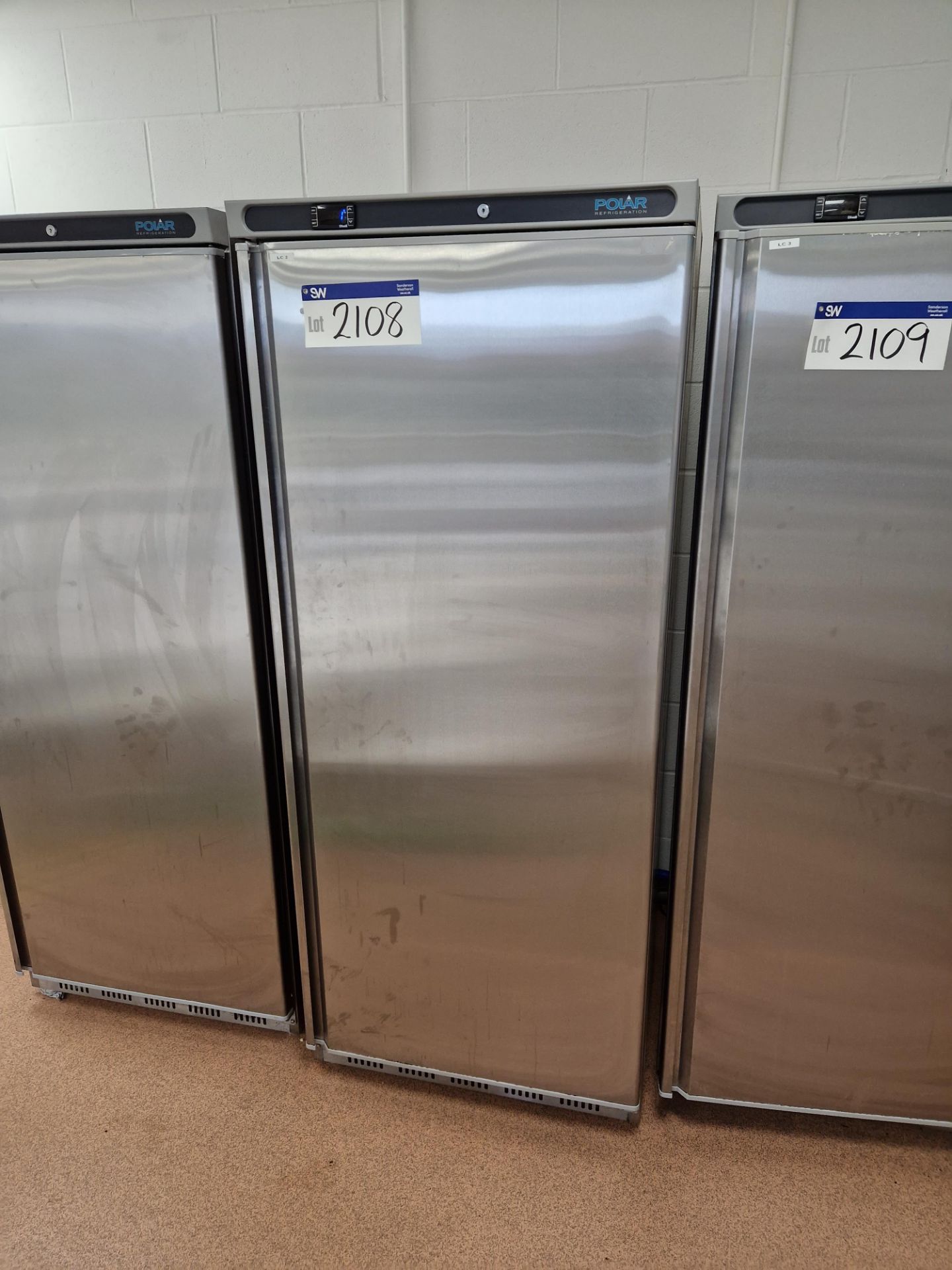 Polar Refrigeration Etagère En Acier Blanc AD031 Pour CD084 CD088 CD614 - 5(H) X 654(L) X 525(P) Mm