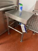 Stainless Steel Bench, approx. 600mm x 500mmPlease read the following important notes:- ***