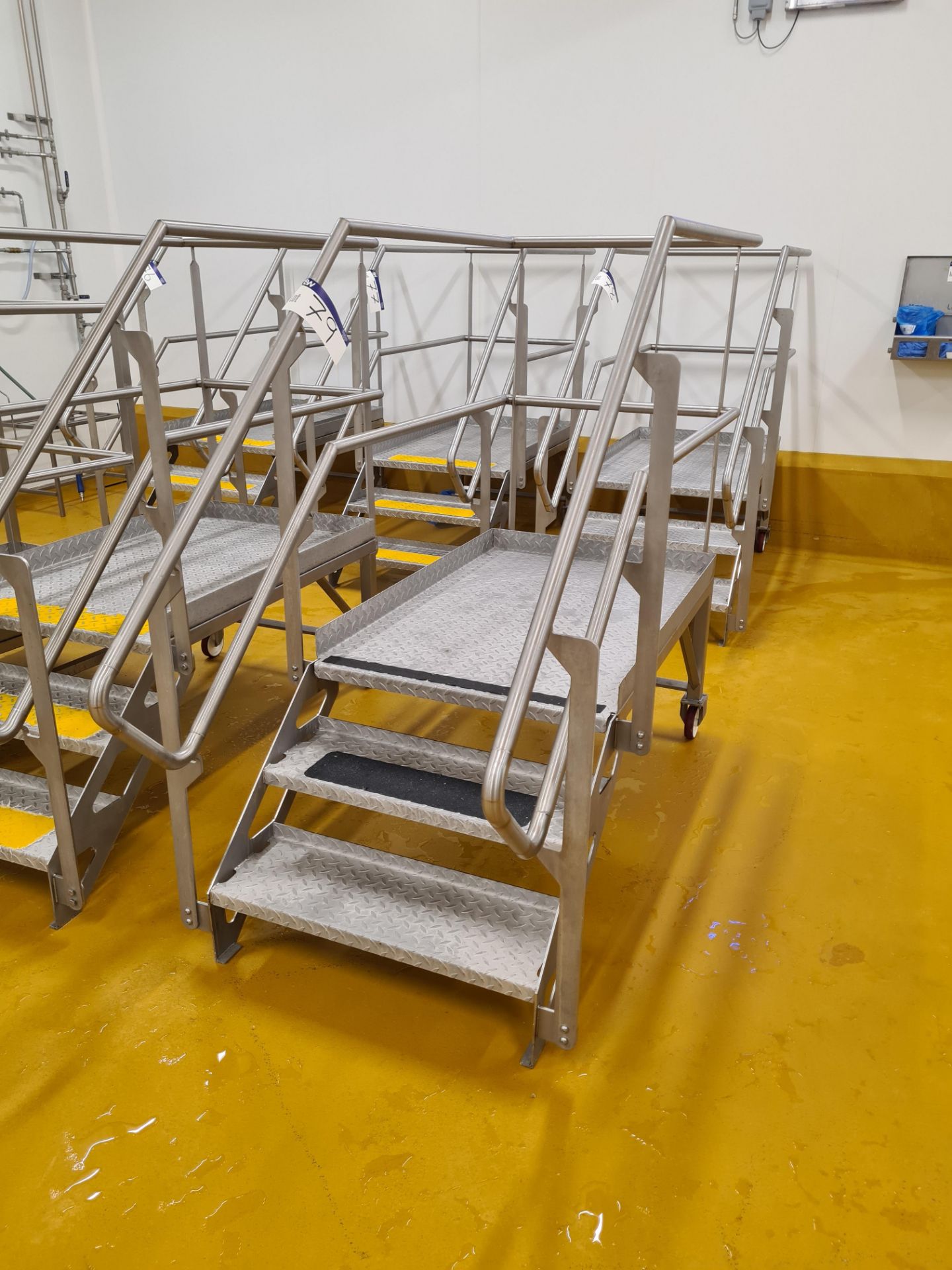 Stainless Steel Semi-Mobile Access Platform, approx. 620mm high on platformPlease read the following