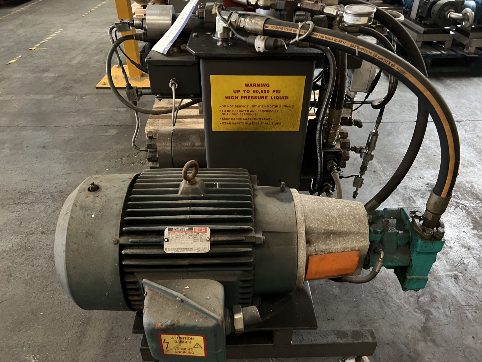 FL & W Waterjet Pump (used on DS1 Slicer), lift ou - Image 2 of 6