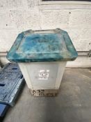 Mixing Tub/ Tote, with lid and integrated Trolley,