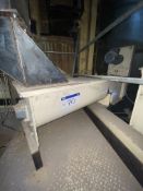 (AG-ENG) Approx. 300mm dia. Screw Conveyor, approx. 1.5m long, with geared electric motor (C6) (