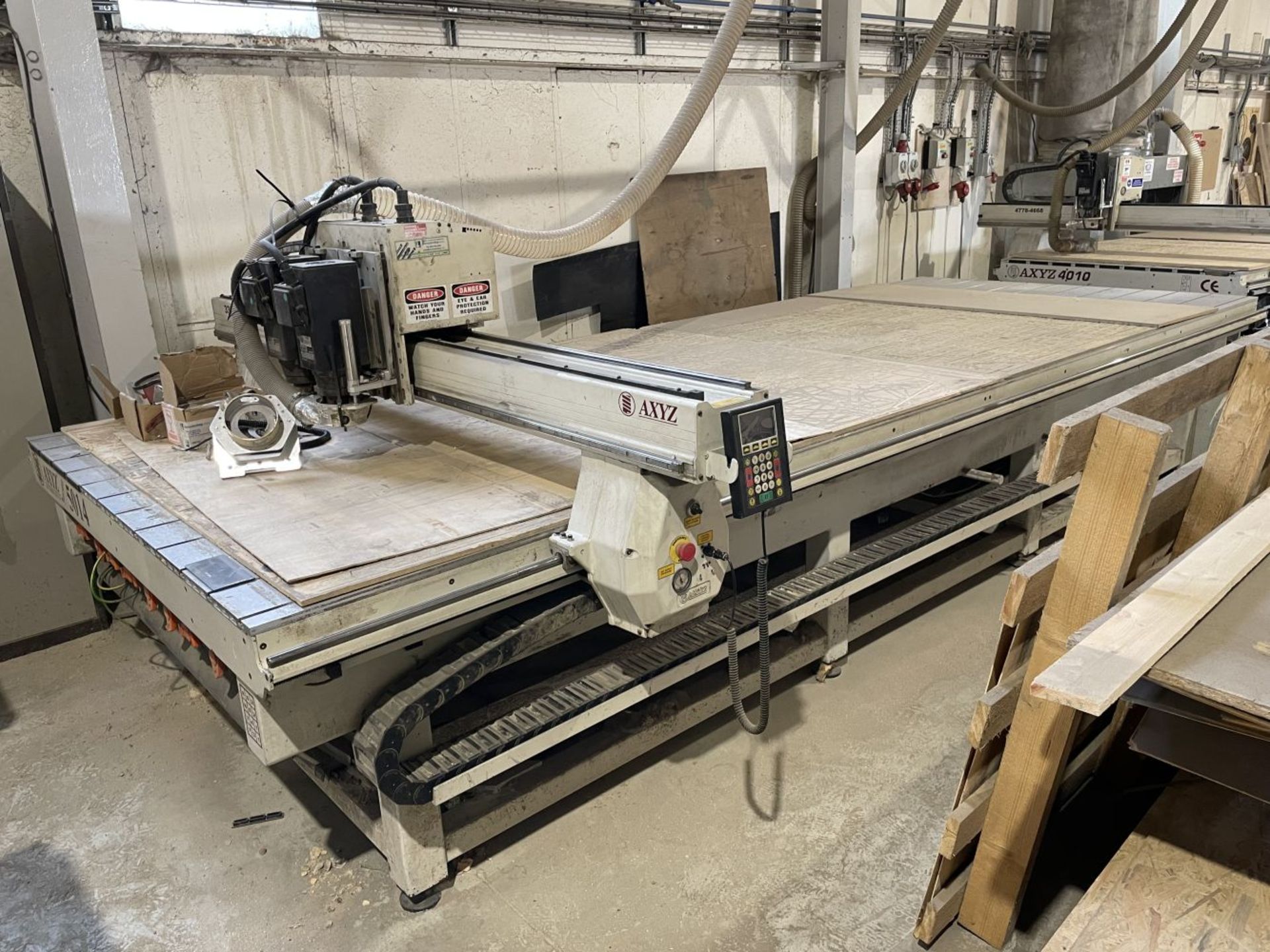 Axyz Automation SERIES 5014 CNC ROUTER, serial no. AXYZ5014, bed approx. 4.9m x 1.8m, with Becker - Image 2 of 11
