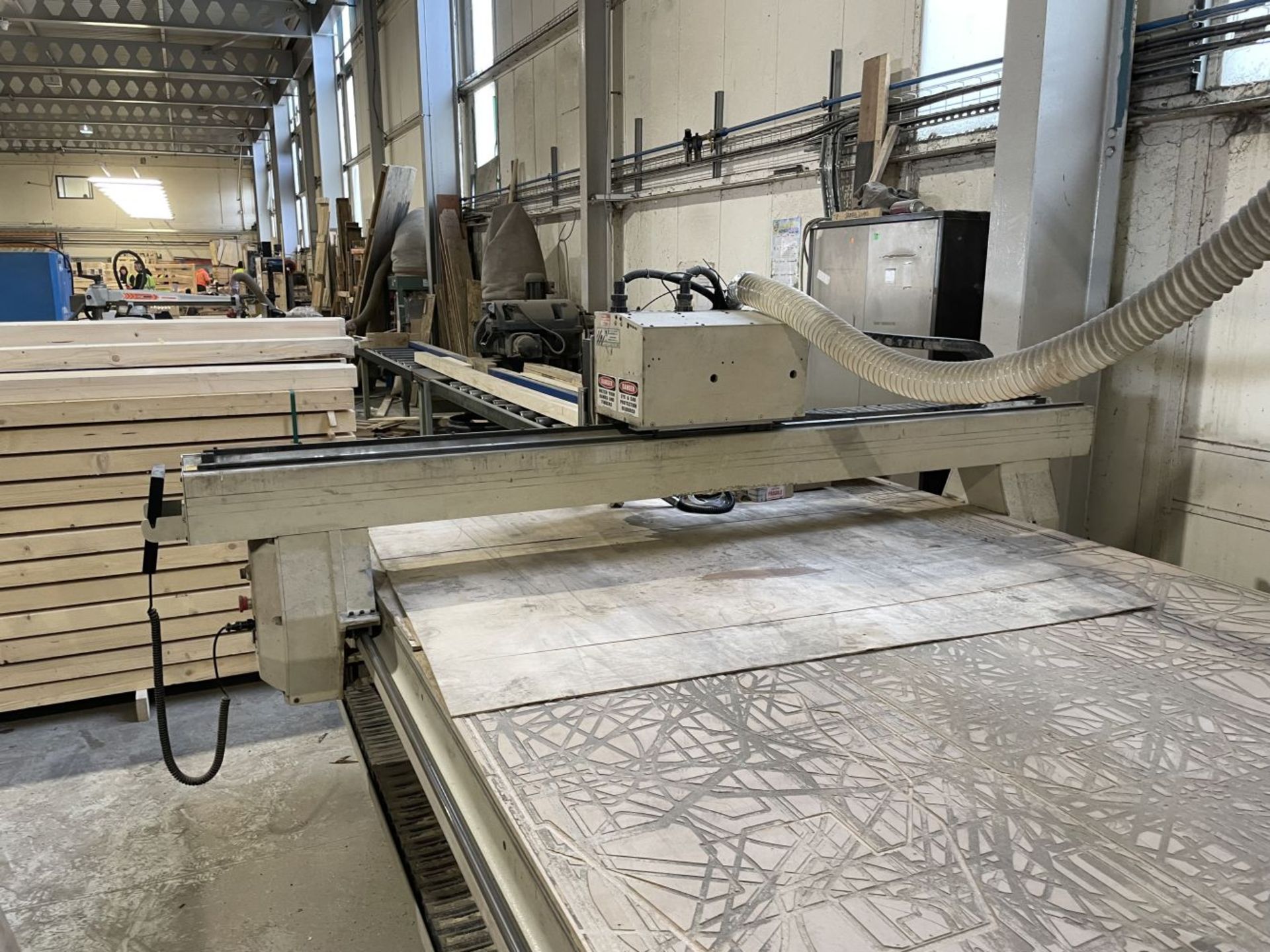 Axyz Automation SERIES 5014 CNC ROUTER, serial no. AXYZ5014, bed approx. 4.9m x 1.8m, with Becker - Image 6 of 11