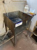 Parts Washing Unit, approx. 610mm x 610mm x 390mm deepPlease read the following important