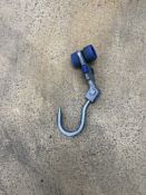 30 x Bi-Rail Swivel Hooks, lift out charge £20, lot located in Bury St Edmunds, SuffolkPlease read