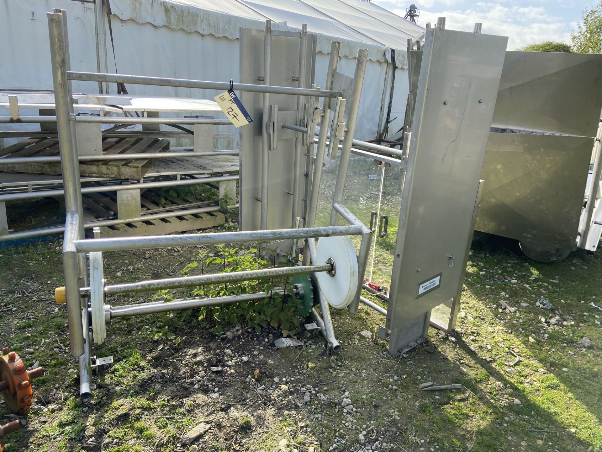 Gough STAINLESS STEEL SWING BUCKET ELEVATOR, approx. 1.14m wide, approx. 1.2m wide on casing, with - Image 8 of 12