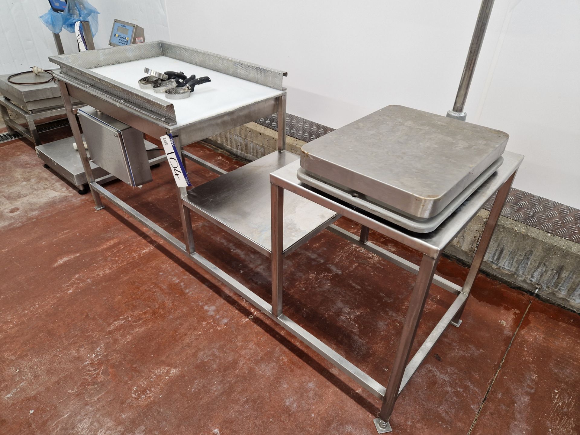 Stainless Steel Preparation Station, approx. 2.05m x 0.66m x 0.9mPlease read the following important - Image 2 of 3
