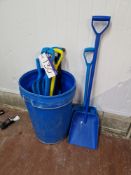 Quantity of Plastic Shovels, as set out in plastic binPlease read the following important