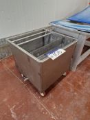 Stainless Steel Mobile Wash Tub, approx. 700mm x 700mm x 700mmPlease read the following important