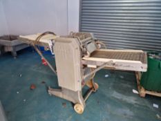 Baader 51 Fish Skinner, serial no. 7498880051, year of manufacture 1979, 415VPlease read the