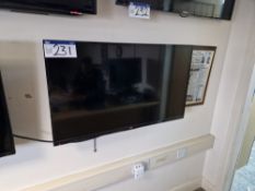 JVC 39in. Flat Screen Television, with remote controlPlease read the following important