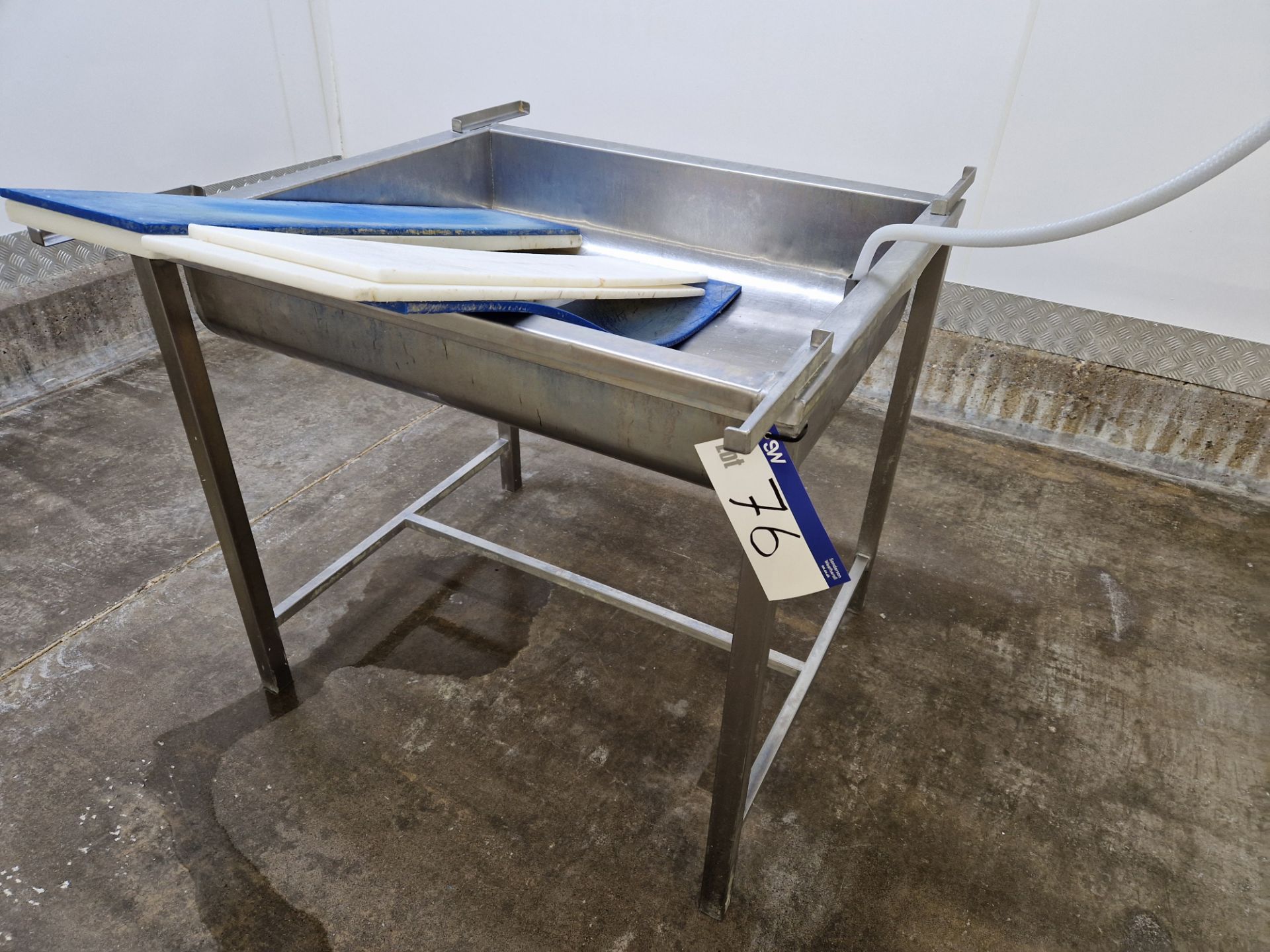 Stainless Steel Filleting Trough, approx. 1m x 1mPlease read the following important notes:- ***