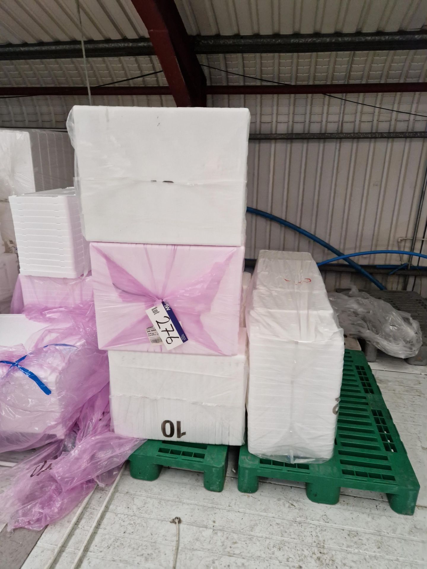 Quantity of Polystyrene Fish Boxes & LidsPlease read the following important notes:- ***Overseas - Image 2 of 6