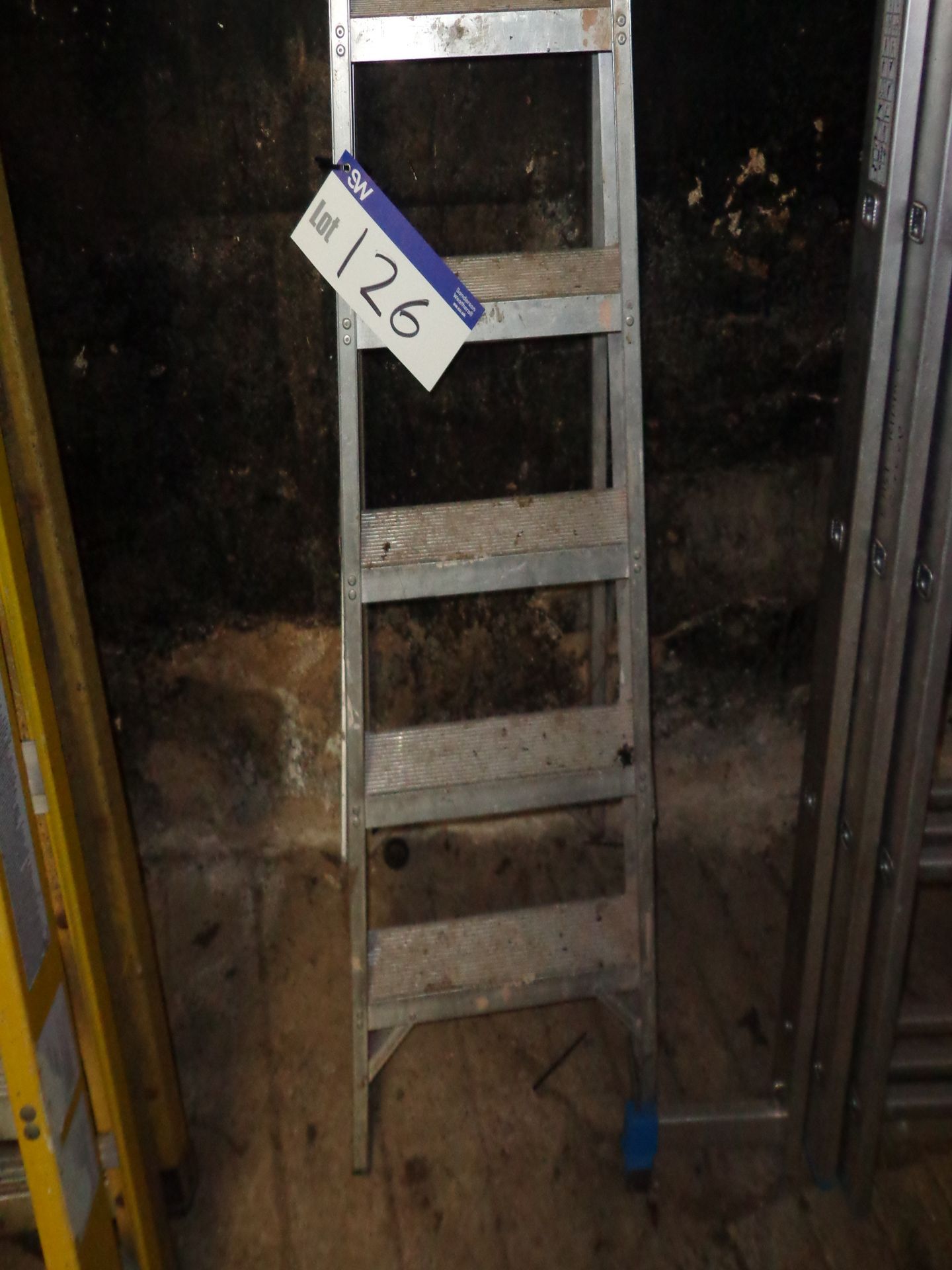 Werner Six Rise Aluminium Step LadderPlease read the following important notes:- ***Overseas