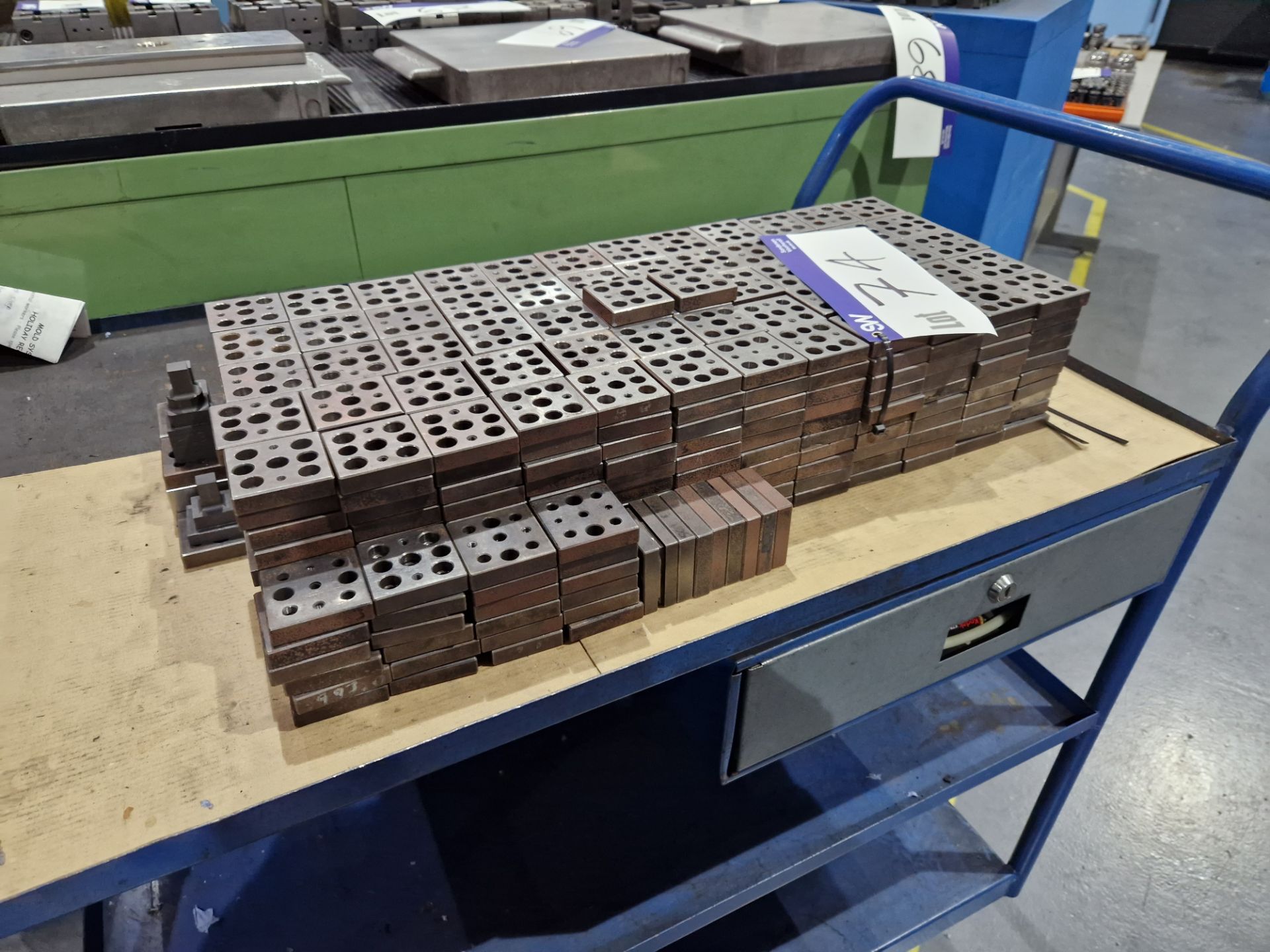Quantity of Macro Top Pallets, 52mm x 52mm x 12mm Thick, as set outPlease read the following