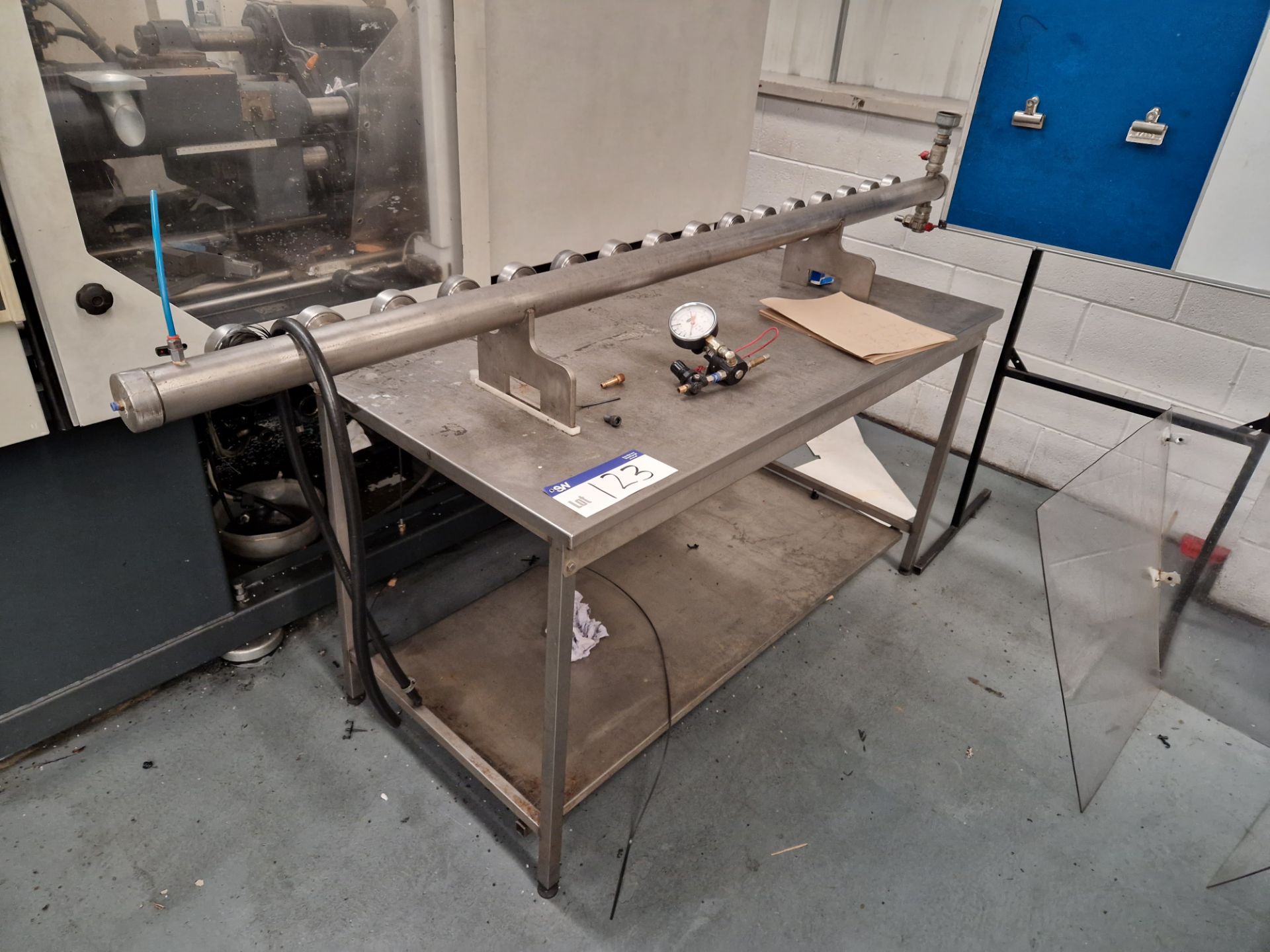 Stainless Steel 16 Outlet Test Rig & Two Tier Steel WorkbenchPlease read the following important