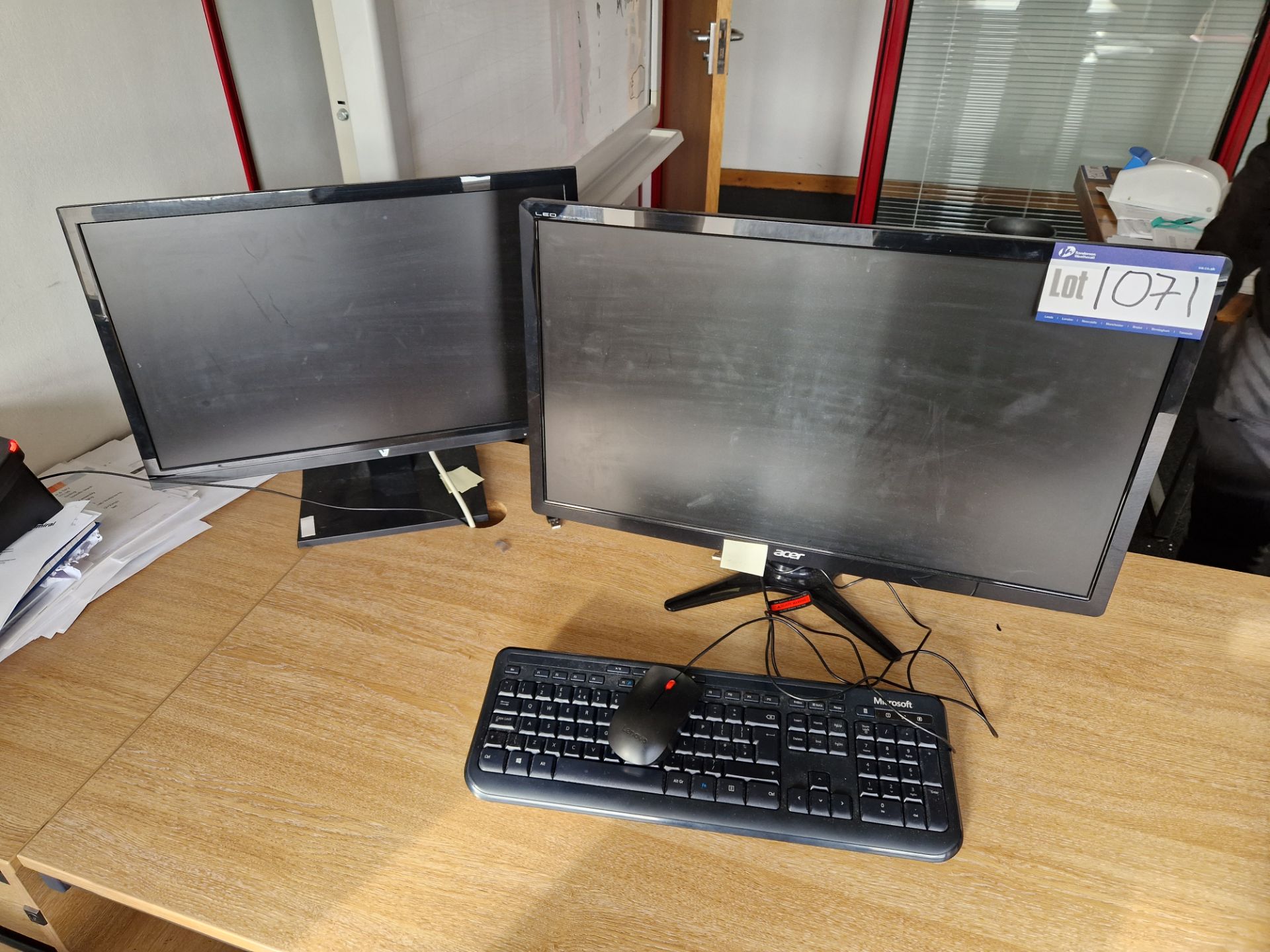 Two Flat Screen Monitors, with keyboard and mousePlease read the following important notes:-