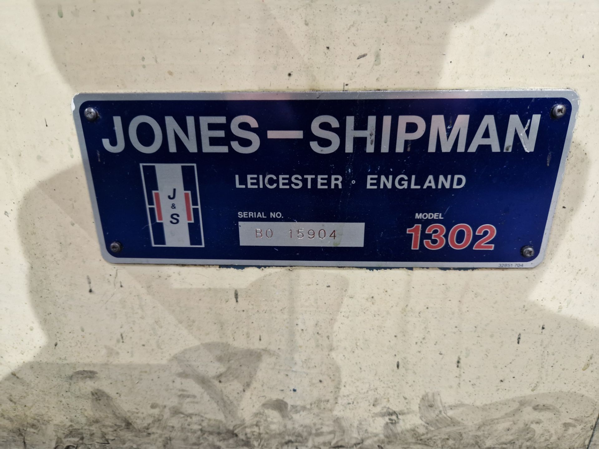 JONES & SHIPMAN 1302 Surface Grinder, Serial No. BO 15904, 30cm Wheel Size & Adjustale LightPlease - Image 6 of 6