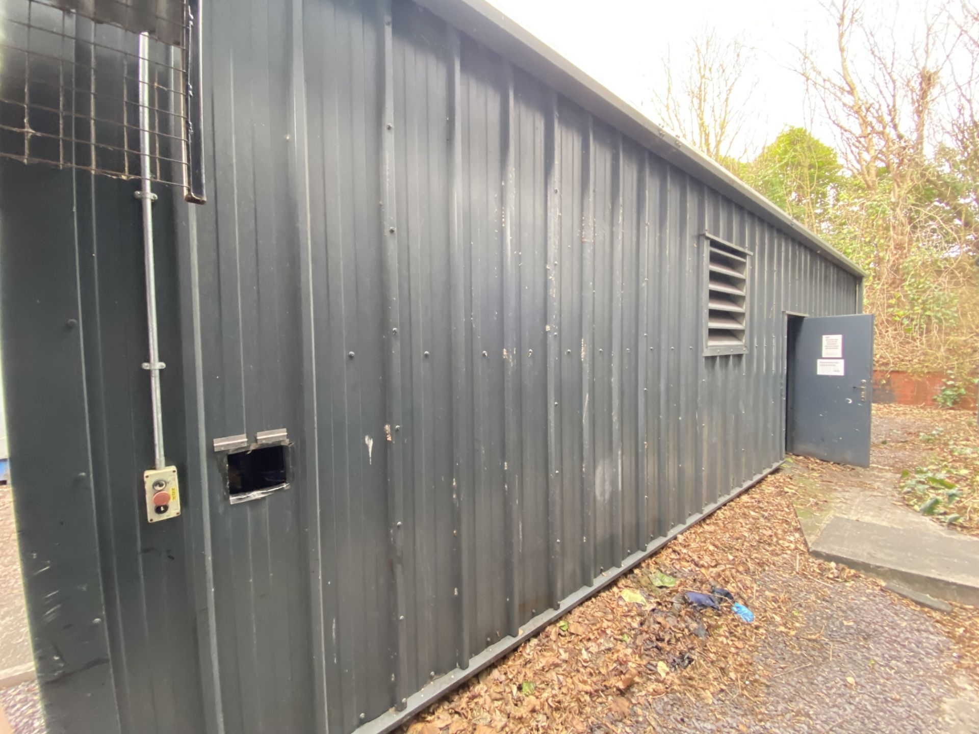 STEEL PORTAL FRAMED INK STORE BUILDING, approx. 11.8m x 5.8m x 3m (to eaves), with internal - Image 3 of 10