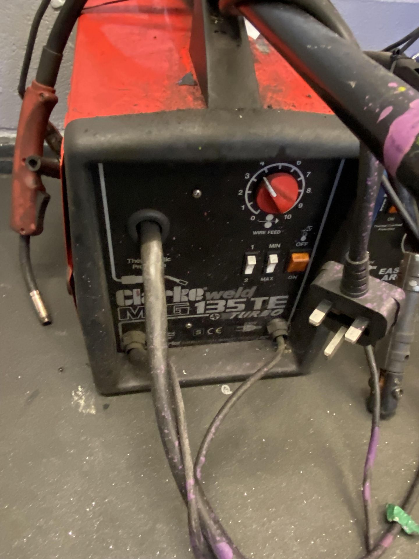 Clarke Mig 135TE Turbo Mig Welding Set, 240VPlease read the following important notes:-Cable is - Image 2 of 2