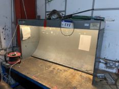 Bench Top Light Inspection cabinet, 1.5m wide, 00738 indicated hours (at time of listing)Please read