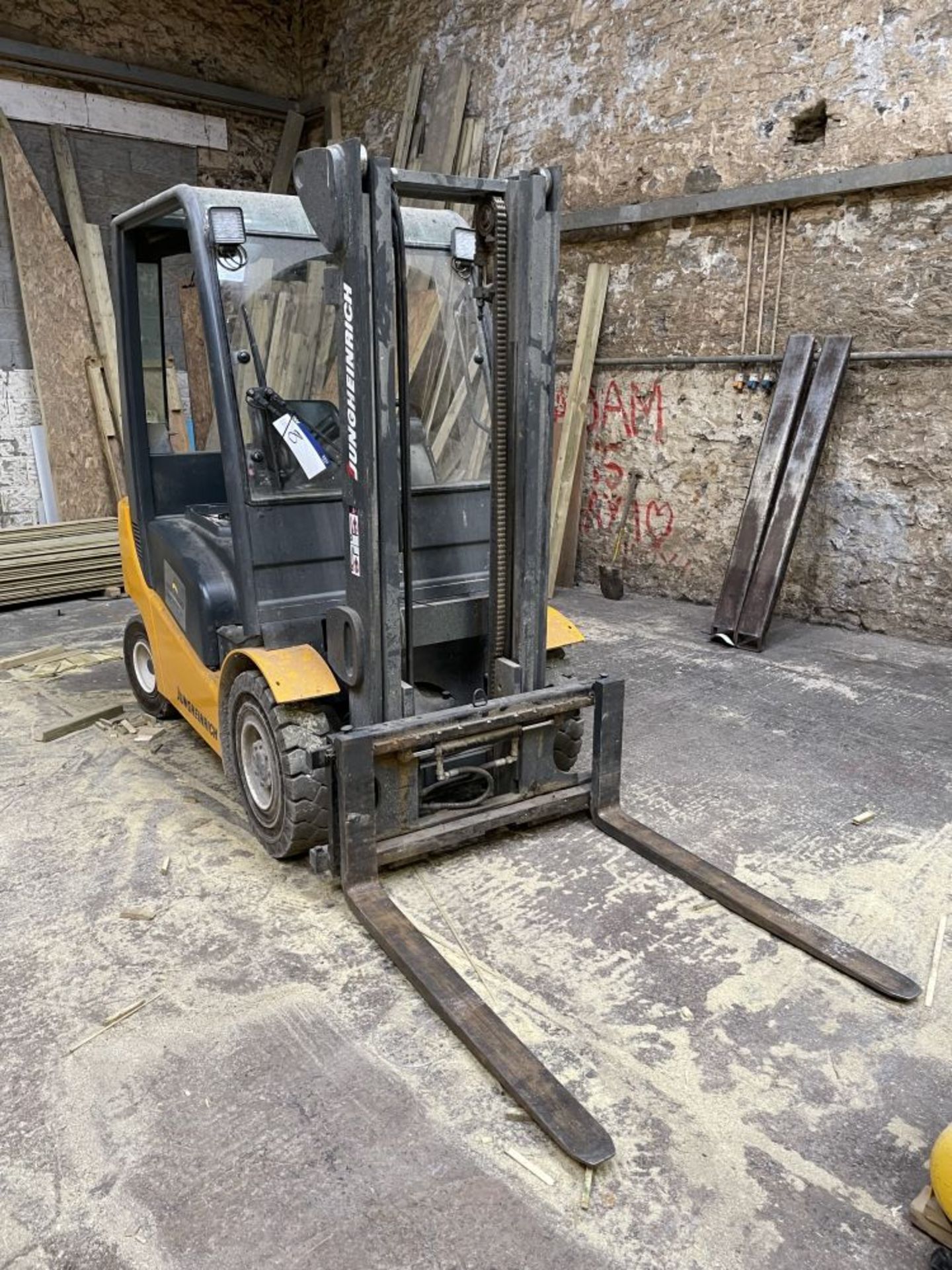 Jungheinrich DFG 425 DIESEL FORK LIFT TRUCK, serial no. FN321361, indicated hours 11,45.3 (at time