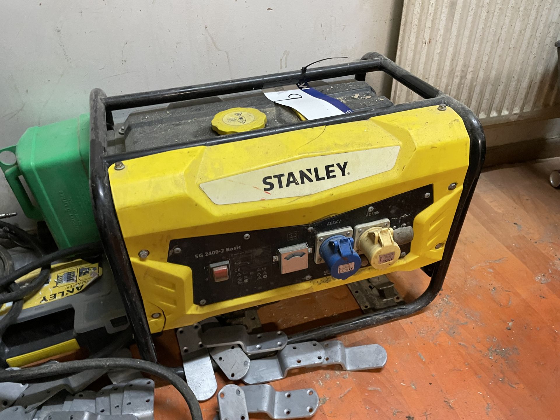 Stanley SG 2400-2 Basic Petrol GeneratorPlease read the following important notes:-***Overseas