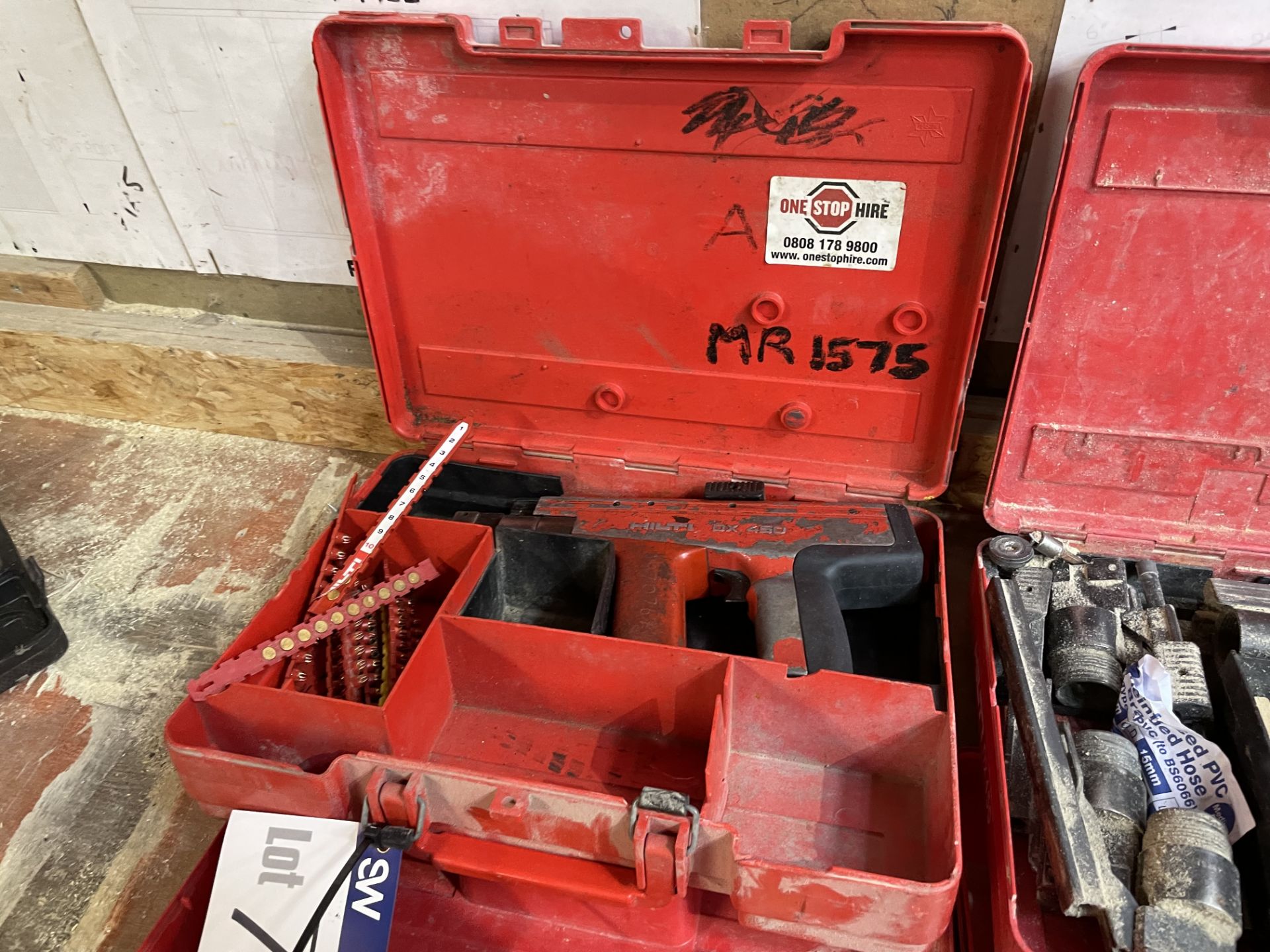 Hilti DX450 Nail Gun, with carry casePlease read the following important notes:- ***Overseas