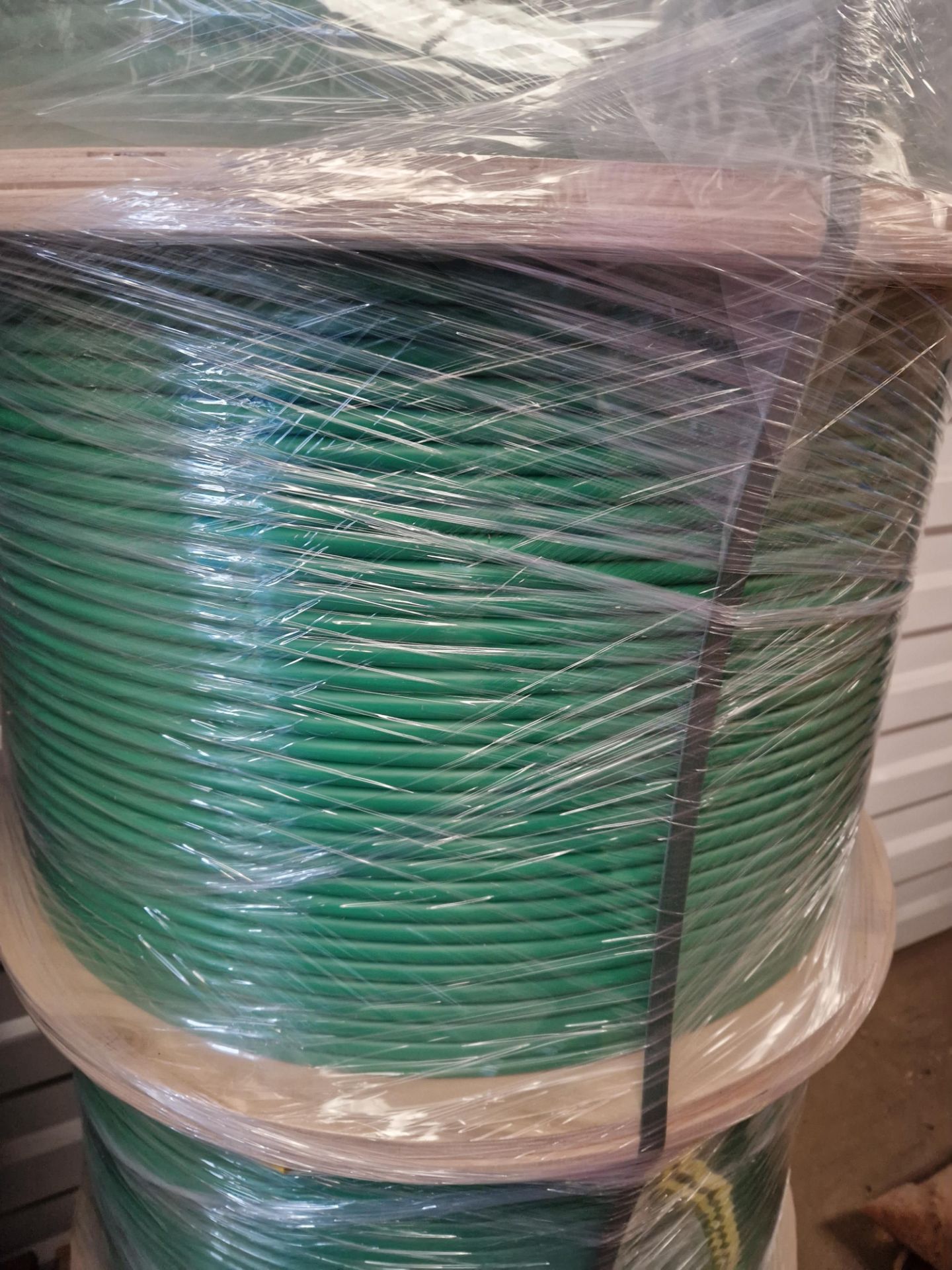 4 Drums x 750m Single Hohie DSB 12/8mm Green Duct(Lot located at Unit 12-13 Park Hall Business - Image 2 of 2