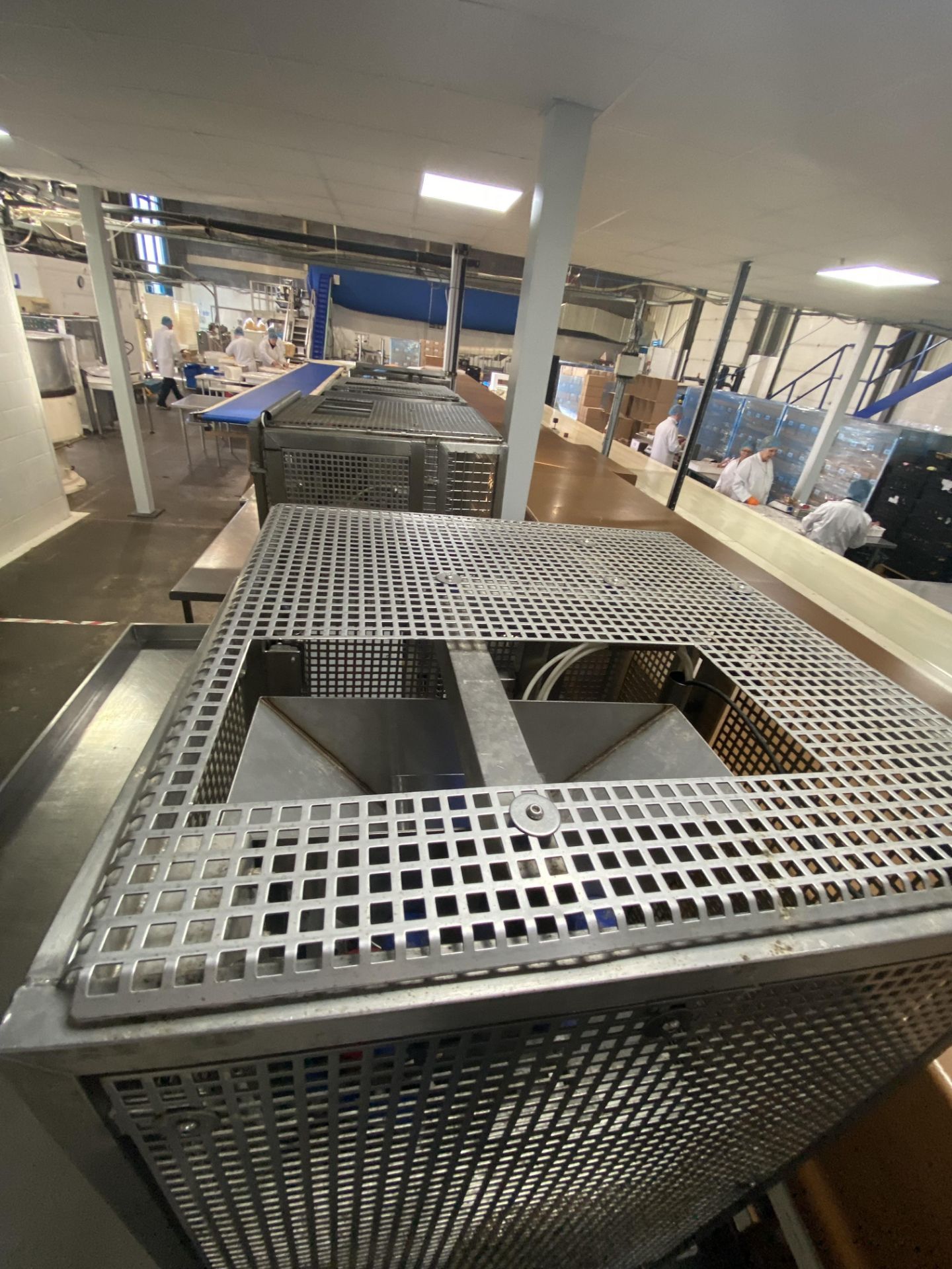 STAINLESS STEEL APPLE SPIKING MACHINE, approx. 1m x 650mm x 1.8m high overall, 240V, with fitted - Image 5 of 5