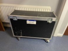 (SRL) Flight Case, as set out (located main offices, Islip Site, NN14 3JW)Please read the