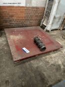 (SRL) Loadcell Weighing Platform, approx. 1.5m x 1.5m (no digital read out) (located Islip Site,