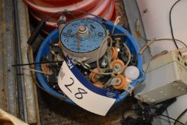 Assorted Pulleys & Equipment, in plastic bucket, (please note this lot is part of combination lot