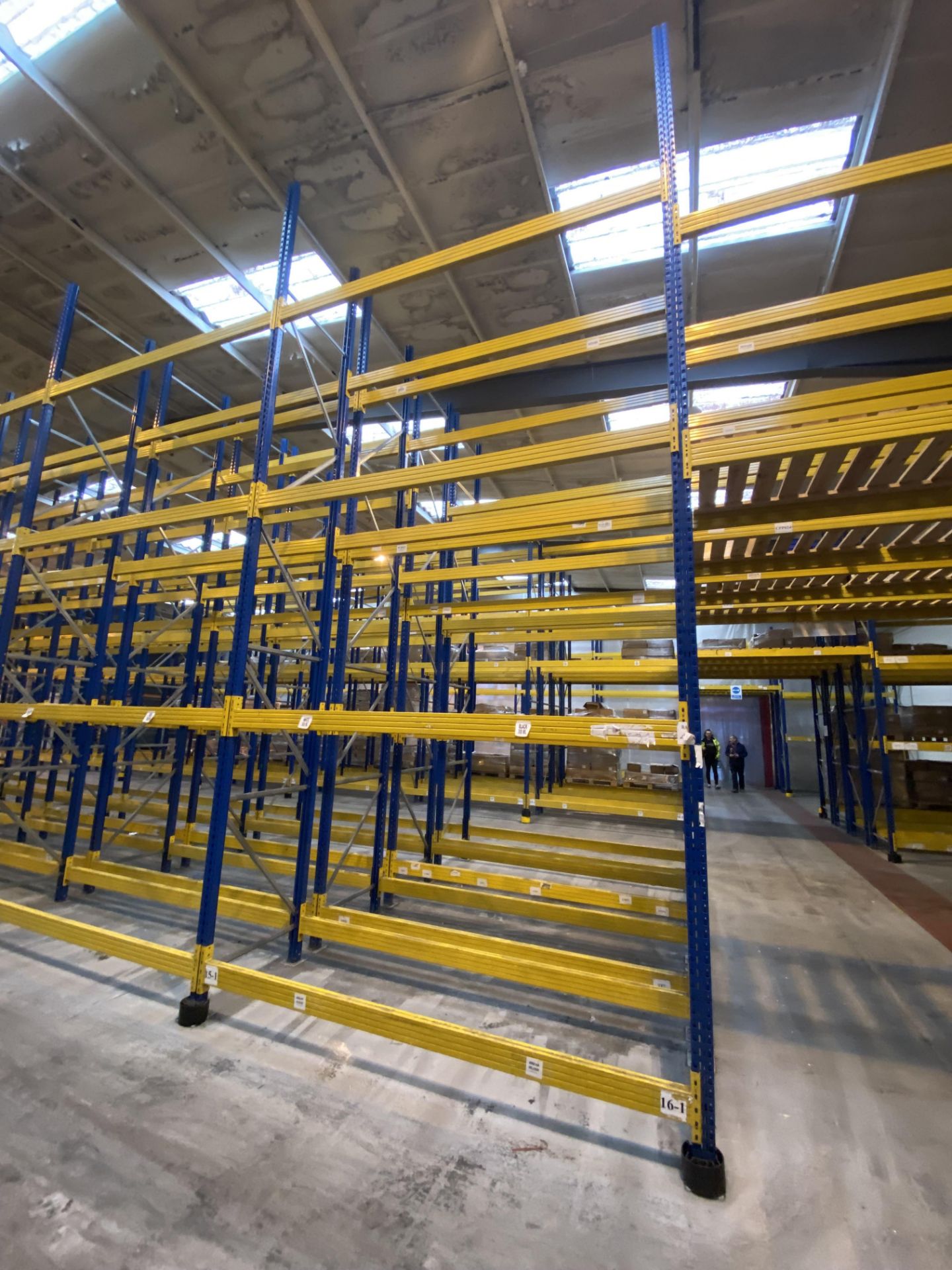 Ten Bay Mainly Four Tier Boltless Pallet Rack, each bay approx. 2.8m x 900mm x 6m high (excluding - Image 3 of 4