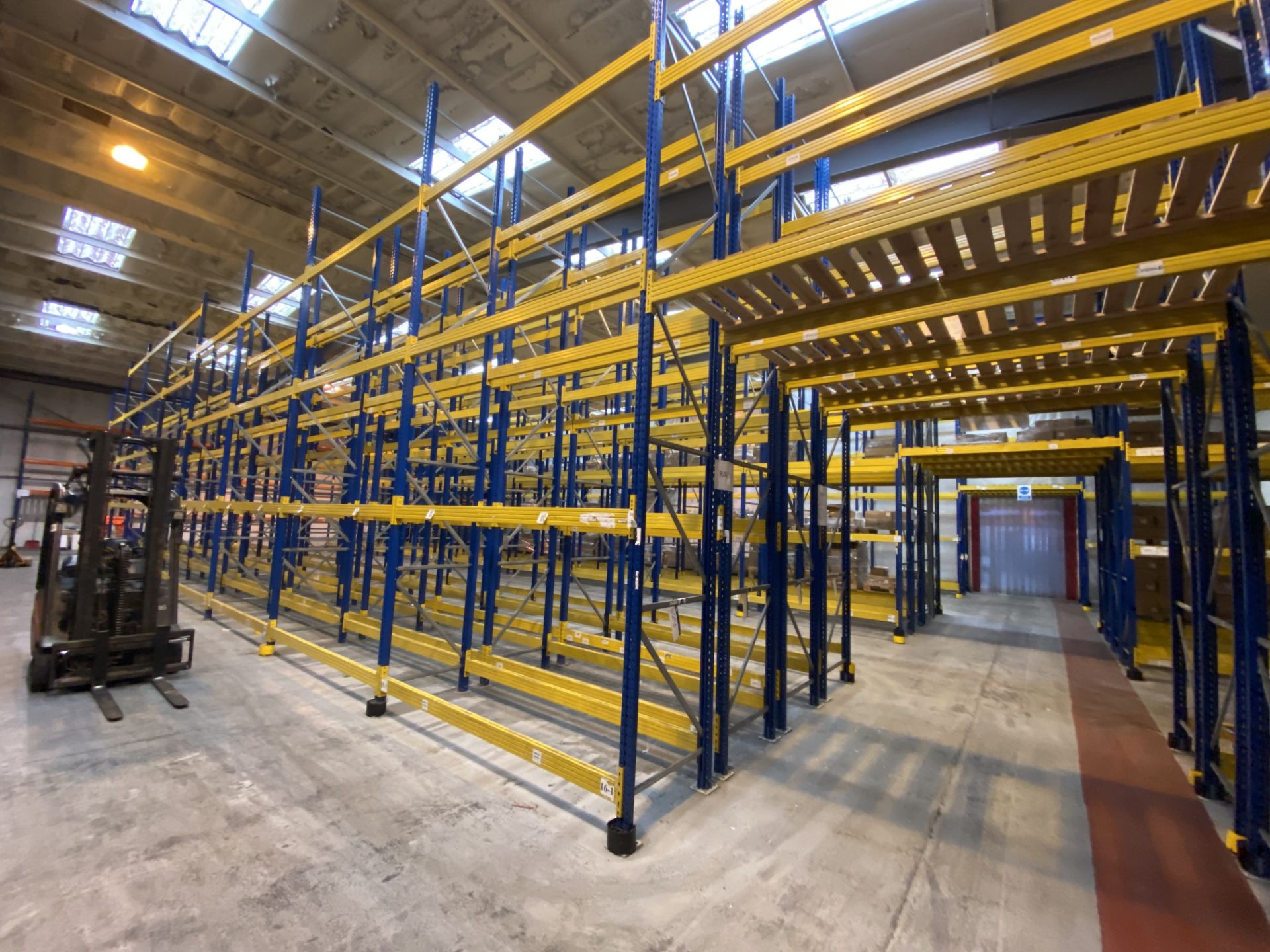 Ten Bay Mainly Four Tier Boltless Pallet Rack, each bay approx. 2.8m x 900mm x 6m high (excluding - Image 2 of 4