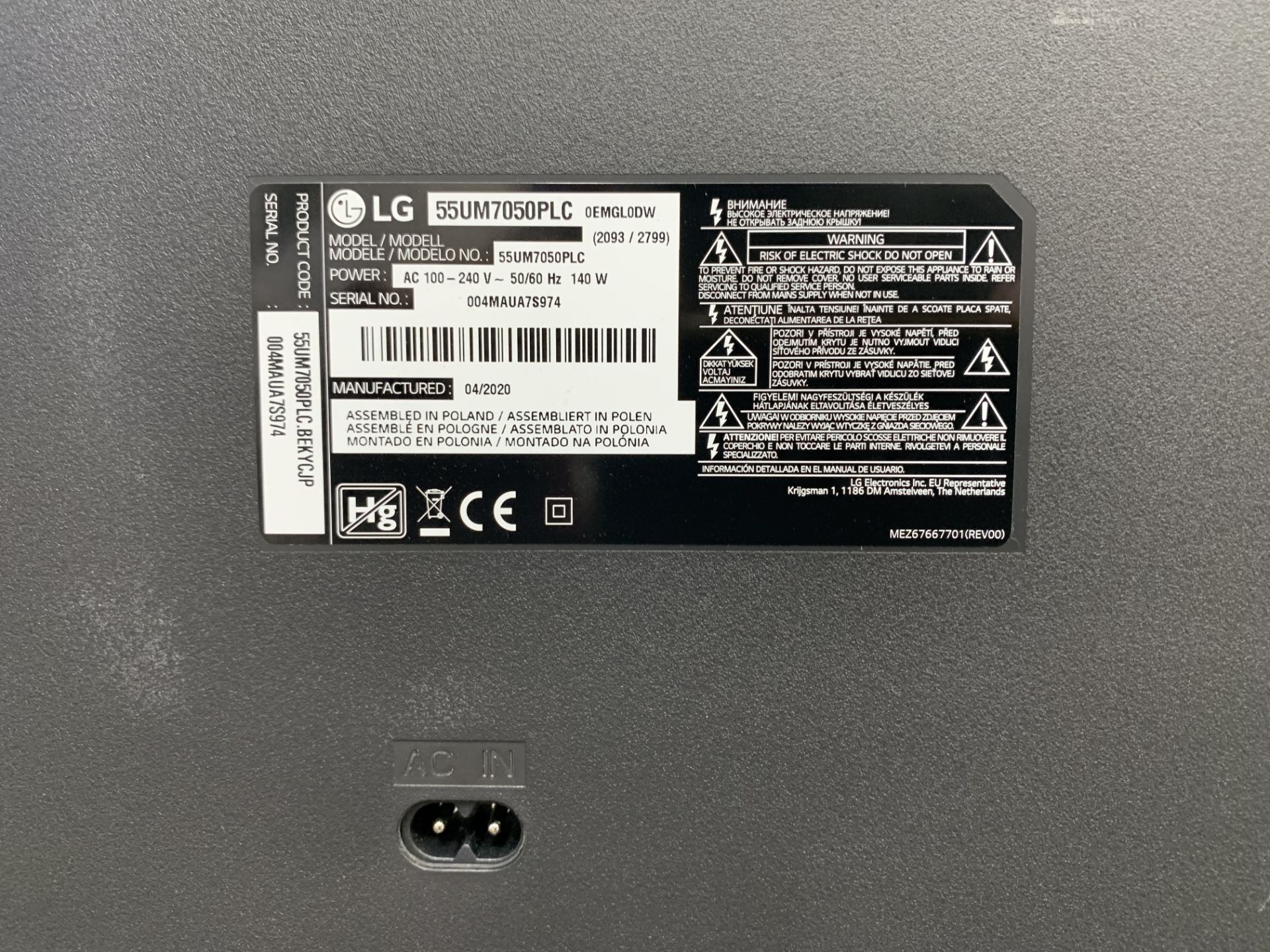 LG 55UM7050PLC 55in. Smart Flat Screen Television, with remote controlPlease read the following - Image 4 of 5