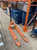 2500kg Hand Hydraulic Pallet Truck (reserve removal until Friday 11 August 2023), Lot located 33-