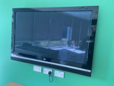 LG Wall Mounted Flat Screen Television, Lots Located Caledonia House, 5 Inchinnan Drive,