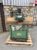 Wadkin BER4 Spindle Moulder, serial no. 811327, with power feed unit and foot stop which needs