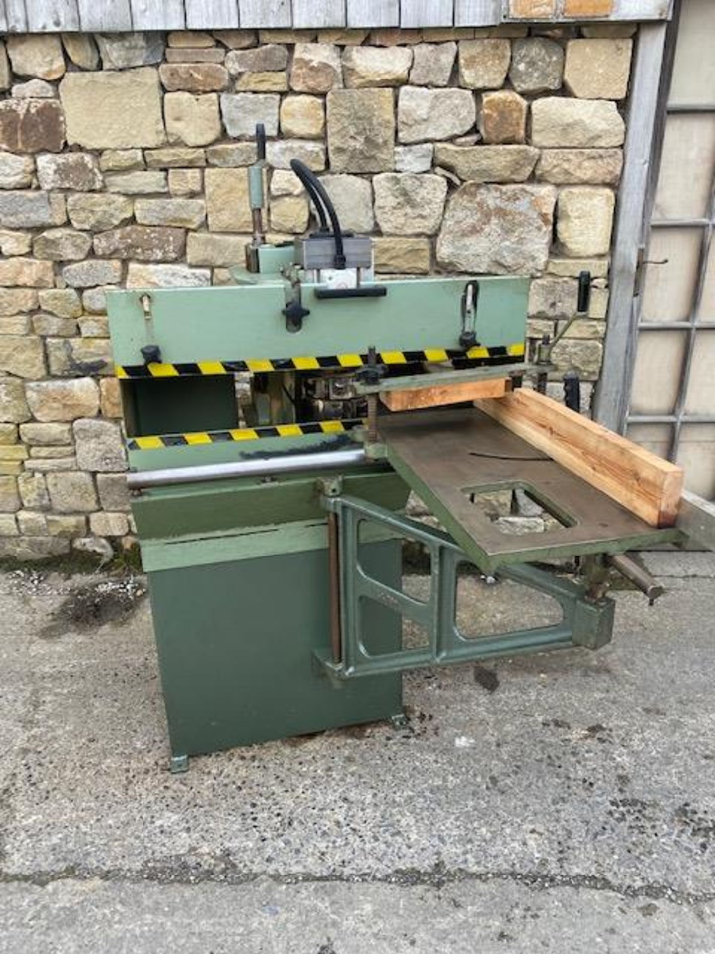 Sedgwick TE Twin Head Tenoner, 2.2kW motor, 700mm x 300mm sliding table, with modern toolingPlease