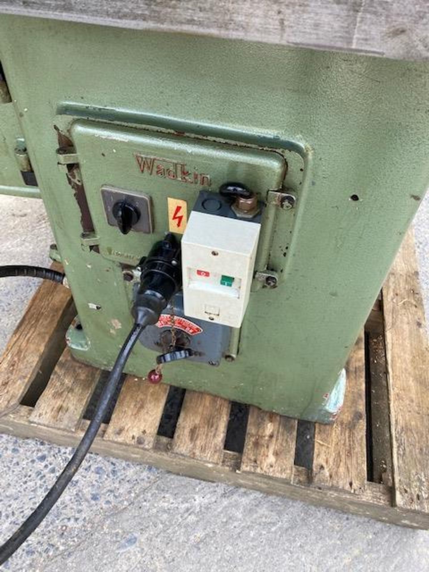 Wadkin EQ Spindle Moulder, serial no. EQ3524, with Holzher power feed unitPlease read the - Image 5 of 9