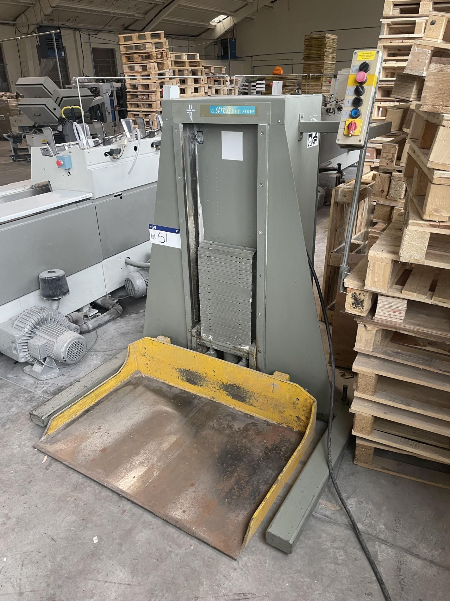 Polar 600-3 Pile Lift, serial number 5872473, year of manufacture 1988 (mobile)Please read the - Image 2 of 4