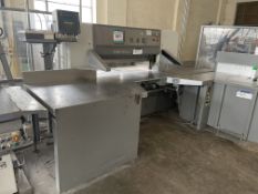 Polar 137 ED-AT Guillotine, serial number 7141388, year of manufacture 2001, with colour monitor,