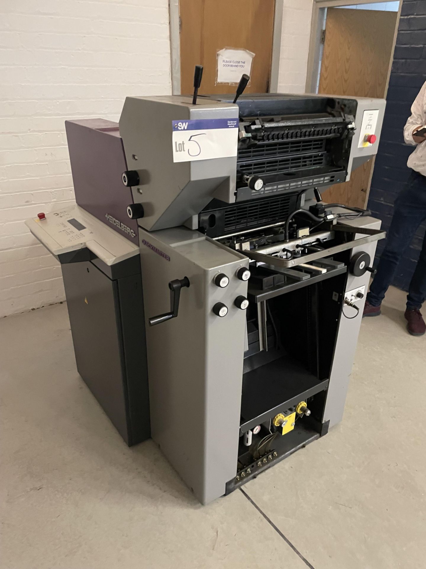 Heidelberg QM 46-2 Quickmaster Two Colour Printing Press, serial number 959872, year of - Image 2 of 7