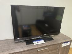 Samsung LE40C530 F1W 40in Colour TV, with stand and remote control.Please read the following