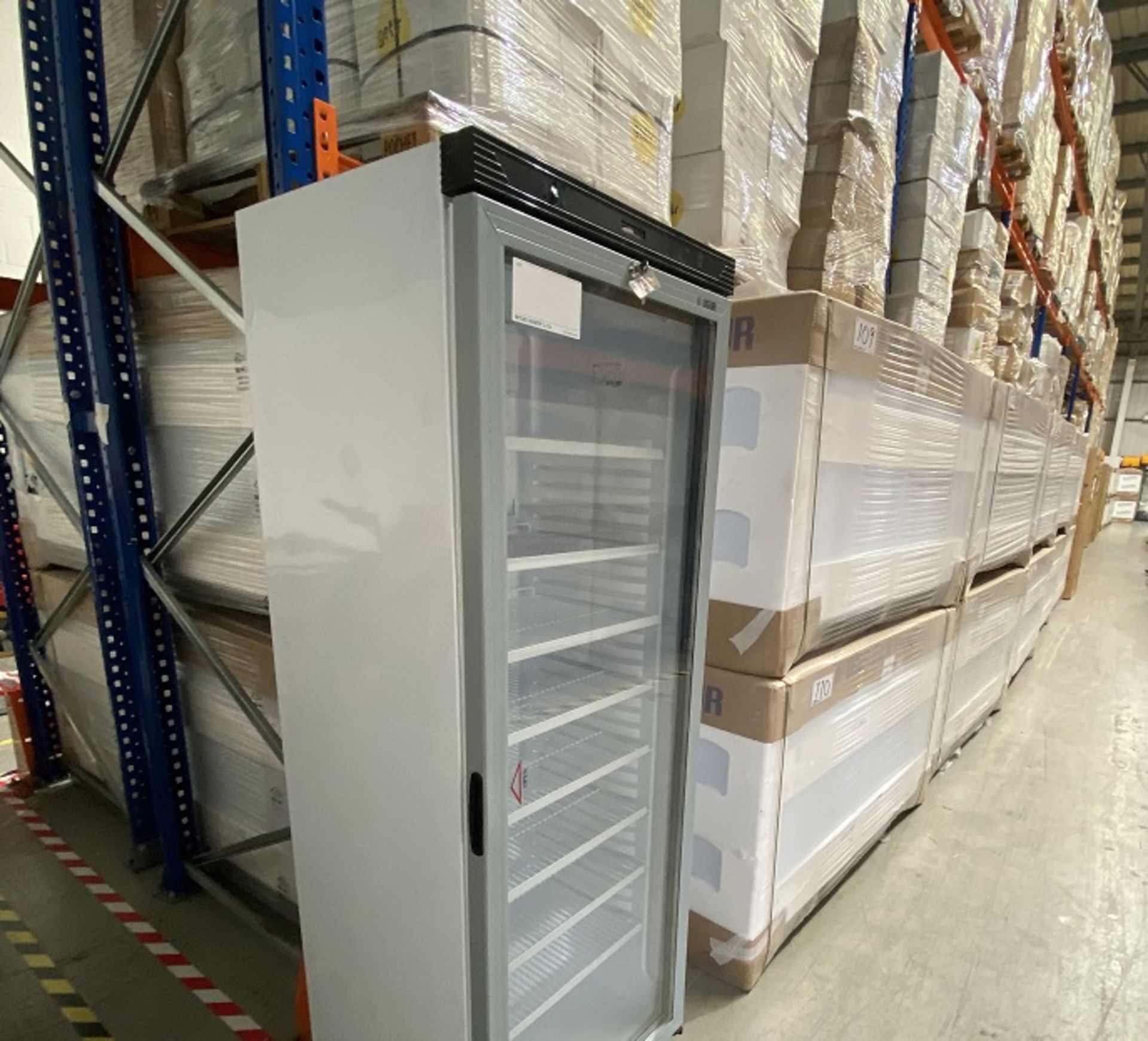 Ugur USS 374 DTKE Single Door Glass Fronted Chiller Cabinet, approx. 590mm x 1850mm x 600mm, 240V ( - Image 4 of 4